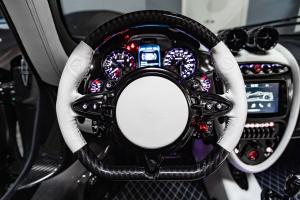 Pagani Huayra Roadster 2018 года  (NA)